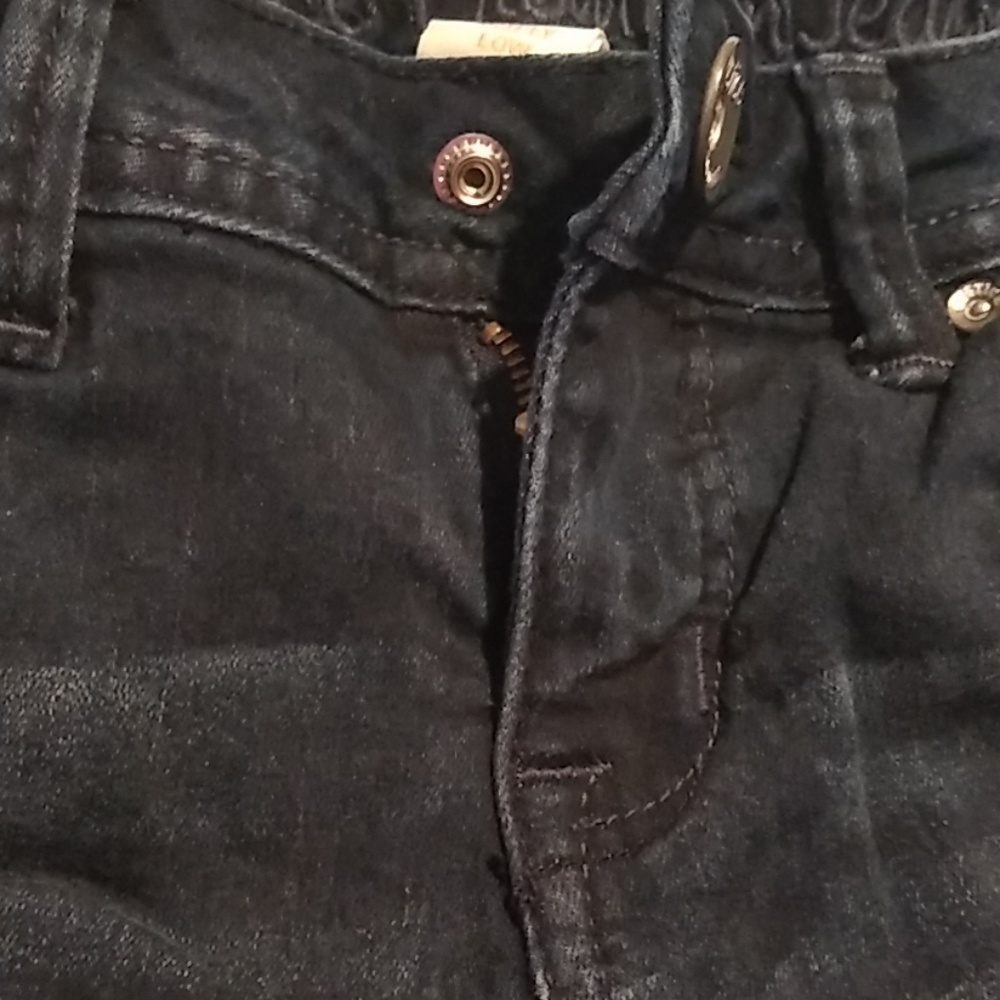 Jeans - Picture 3 of 4